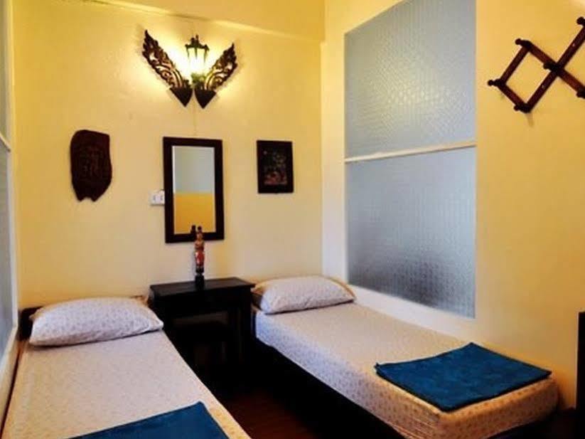 Donmueang Airport Walkable Hostel Pak Kret Buitenkant foto